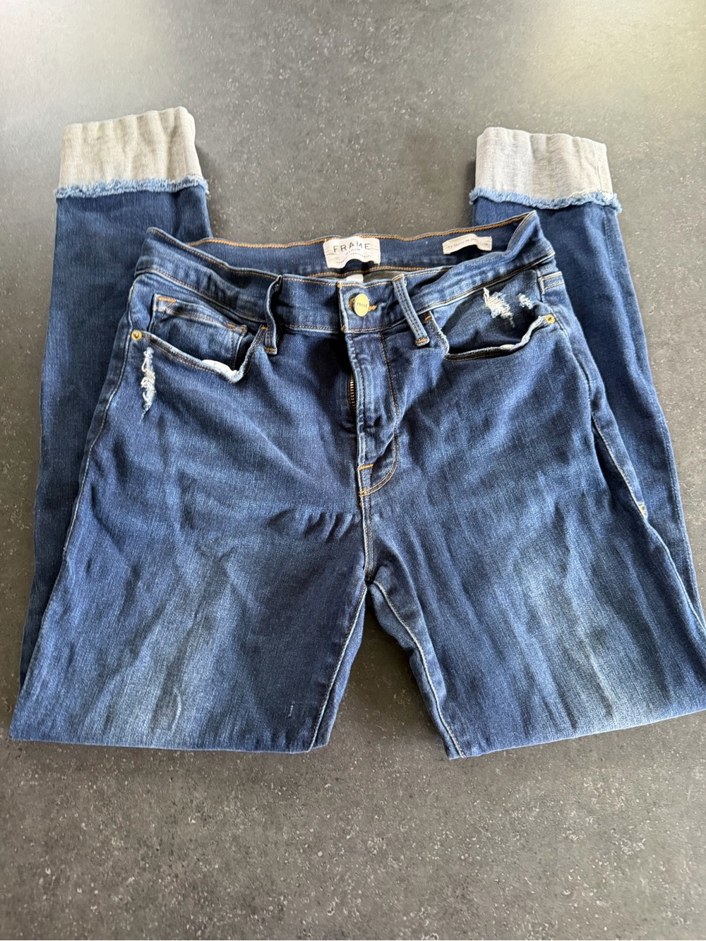 Frame Denim Indigo Jeggings with Light Gray Ribbed Cuffs